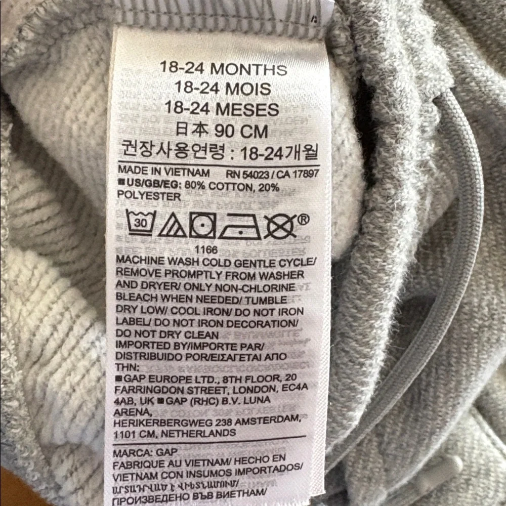 GAP Light Gray Kids Joggers with Pockets - Size 18 to 24 months
